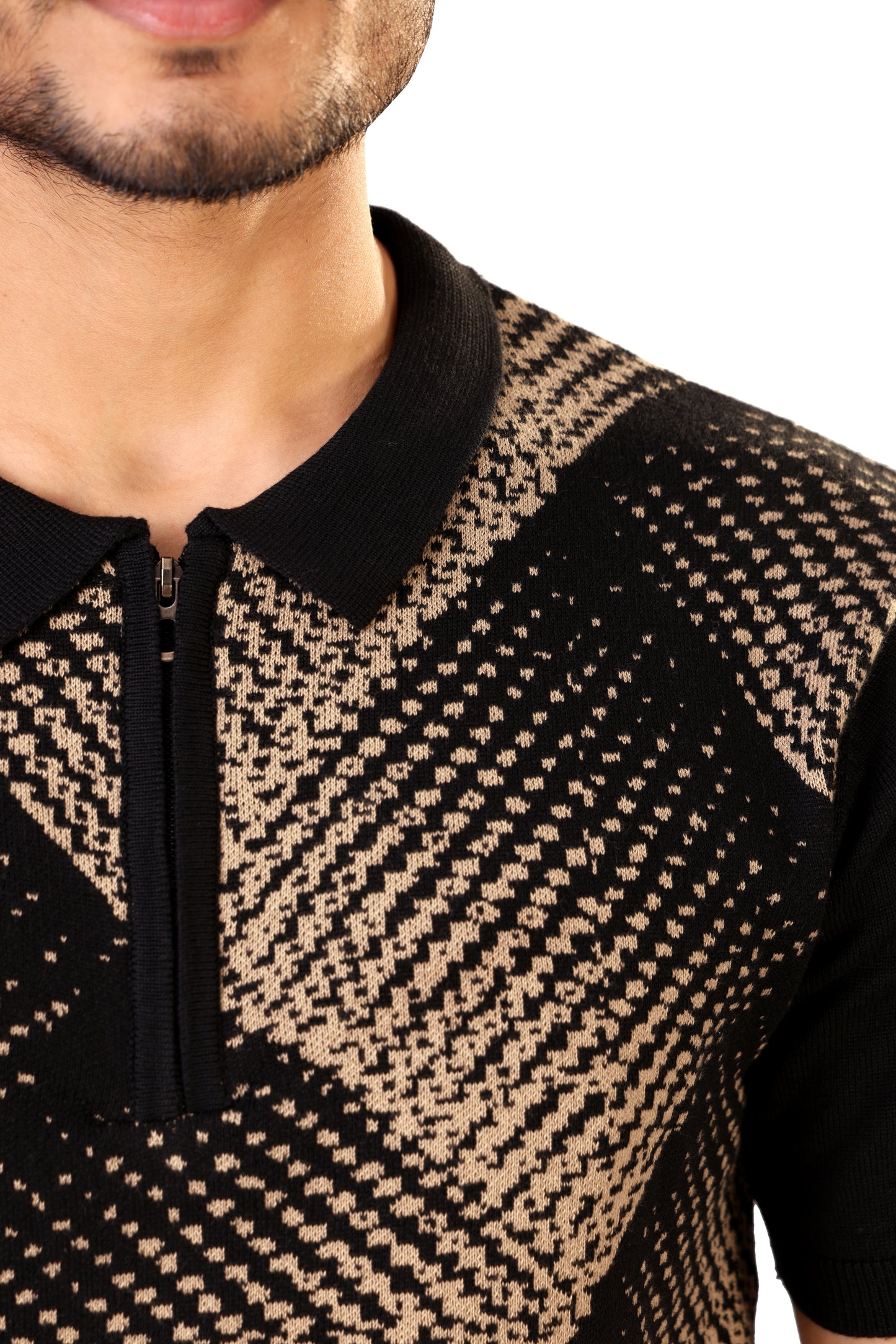 Tim Cooper Switzerland Men’s Black Textured Knit Sweat with Beige Geometric Pattern